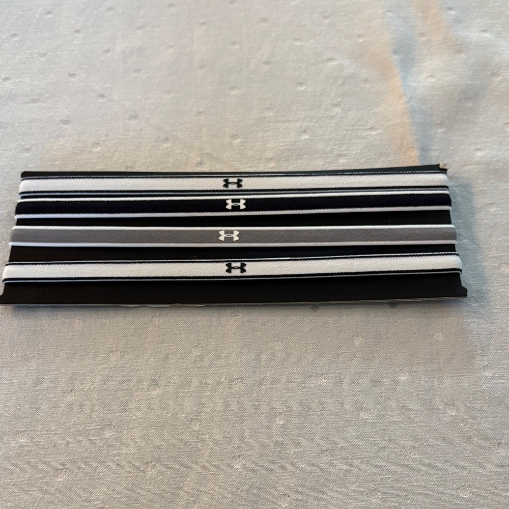 Under Armour Black and White Athletic Headbands